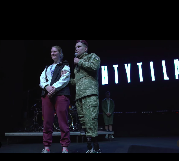 Тарас Тополя розповів, як воїн ЗСУ допоміг "Антитілам" зібрати за один вечір у США 49 тисяч доларів: зворушлива історія